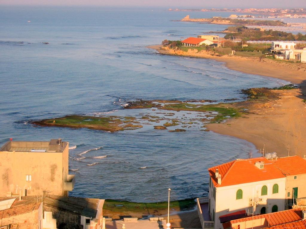 Casa Vacanze Magnolia Daire Punta Secca Dış mekan fotoğraf